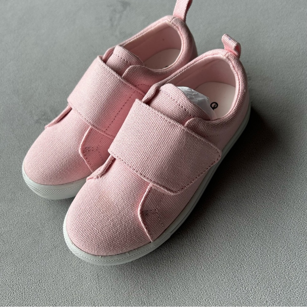 Open Edit ~ Shae Sneaker ~ Kids Size 10 ~ New! Never Worn!